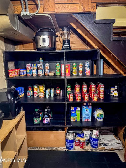 Tiny photo for 4233 Garrison Road, Toledo, OH 43613 (MLS # 10004675)