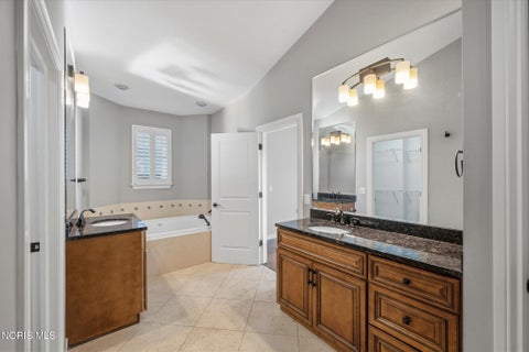 Tiny photo for 1738 Deer Trail Drive, Toledo, OH 43615 (MLS # 10013201)