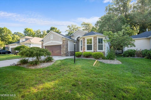 Tiny photo for 1738 Deer Trail Drive, Toledo, OH 43615 (MLS # 10013201)