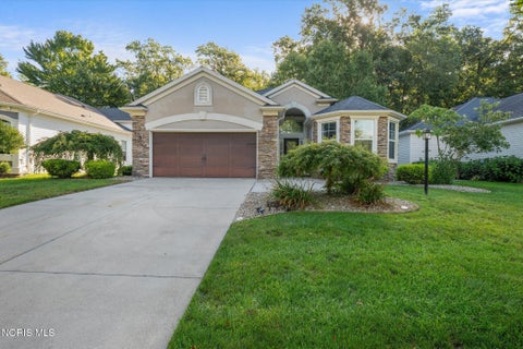 Tiny photo for 1738 Deer Trail Drive, Toledo, OH 43615 (MLS # 10013201)