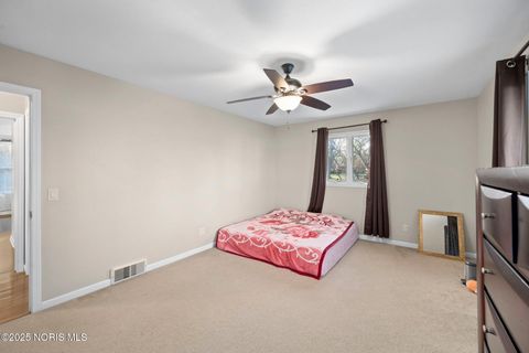 Tiny photo for 6000 Park Street, Sylvania, OH 43560 (MLS # 10002532)