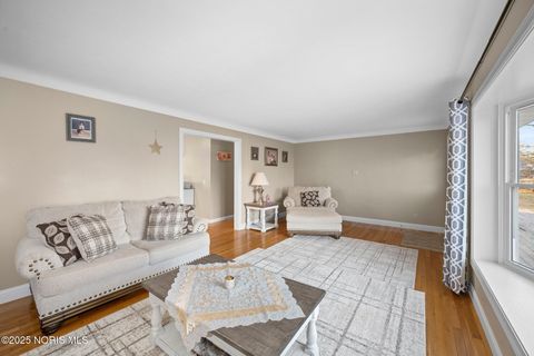 Tiny photo for 6000 Park Street, Sylvania, OH 43560 (MLS # 10002532)