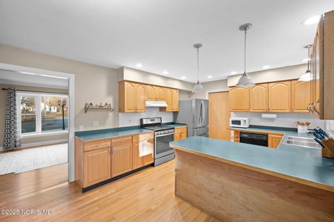 Tiny photo for 6000 Park Street, Sylvania, OH 43560 (MLS # 10002532)