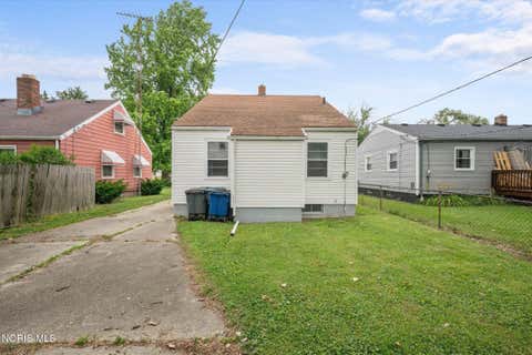Tiny photo for 110 Orville Drive, Toledo, OH 43612 (MLS # 10010758)