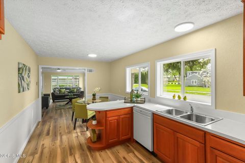 Tiny photo for 3338 Royton Road, Toledo, OH 43614 (MLS # 10007050)