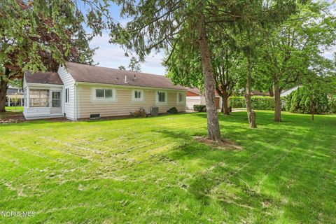 Tiny photo for 3338 Royton Road, Toledo, OH 43614 (MLS # 10007050)