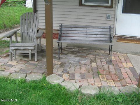 Tiny photo for 3446 146th Street, Toledo, OH 43611 (MLS # 10007776)