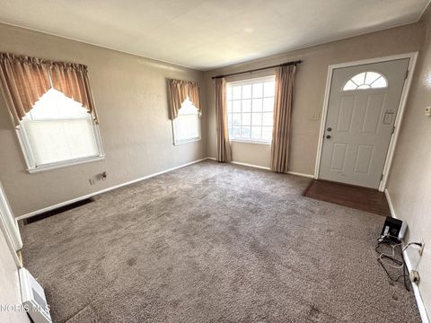 Tiny photo for 10 E Crawford Avenue, Toledo, OH 43612 (MLS # 10007228)