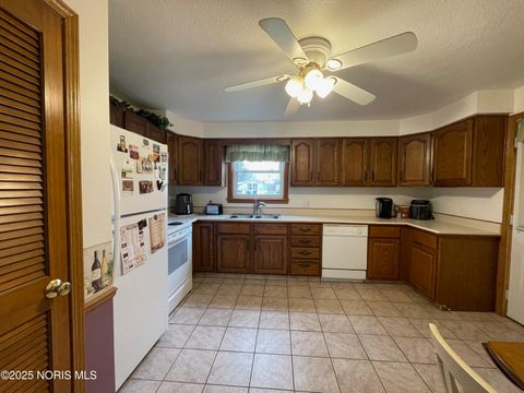 Tiny photo for 444 Unger Street, Edgerton, OH 43517 (MLS # 10001727)