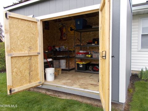 Tiny photo for 218 Ironton Street, Wauseon, OH 43567 (MLS # 10006512)