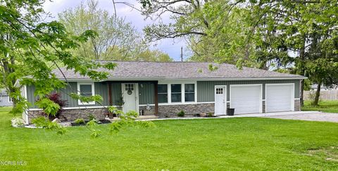 Tiny photo for 306 W Woodcox Street, Antwerp, OH 45813 (MLS # 10007109)