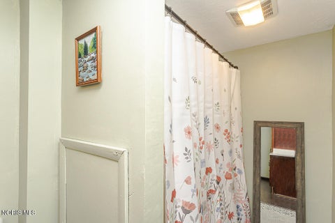 Tiny photo for 362 Dulton Drive, Toledo, OH 43615 (MLS # 10011598)