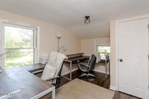 Tiny photo for 362 Dulton Drive, Toledo, OH 43615 (MLS # 10011598)
