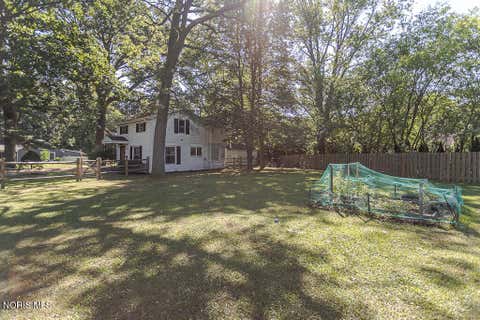Tiny photo for 362 Dulton Drive, Toledo, OH 43615 (MLS # 10011598)