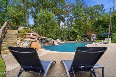 Tiny photo for 14678 Wood Creek Court, Perrysburg, OH 43551 (MLS # 10013061)