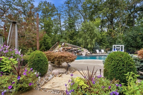 Tiny photo for 14678 Wood Creek Court, Perrysburg, OH 43551 (MLS # 10013061)