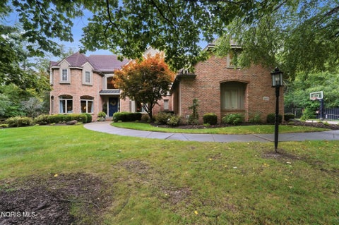 Tiny photo for 14678 Wood Creek Court, Perrysburg, OH 43551 (MLS # 10013061)