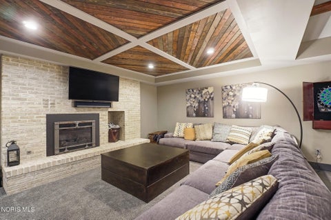 Tiny photo for 14678 Wood Creek Court, Perrysburg, OH 43551 (MLS # 10013061)