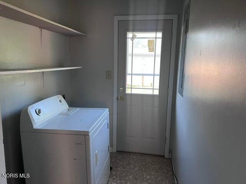 Tiny photo for 1129 Ayersville Avenue, Defiance, OH 43512 (MLS # 10012661)