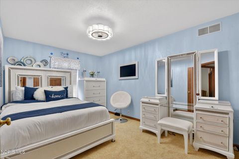 Tiny photo for 6867 Wild River Run, Holland, OH 43528 (MLS # 10006545)