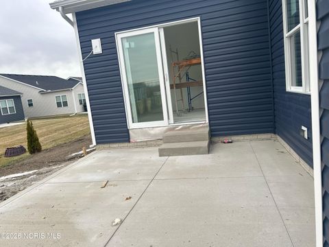 Tiny photo for 5029 Easton Drive, Oregon, OH 43616 (MLS # 10003671)