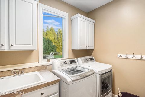 Tiny photo for 3963 Coneflower Lane, Maumee, OH 43537 (MLS # 10000716)