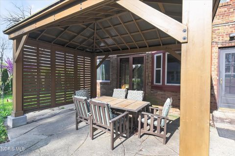 Tiny photo for 2204 Orchard Road, Ottawa Hills, OH 43606 (MLS # 10006896)