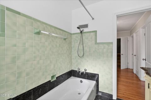 Tiny photo for 2204 Orchard Road, Ottawa Hills, OH 43606 (MLS # 10006896)