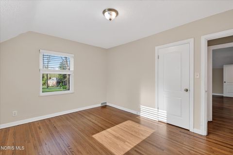 Tiny photo for 2204 Orchard Road, Ottawa Hills, OH 43606 (MLS # 10006896)