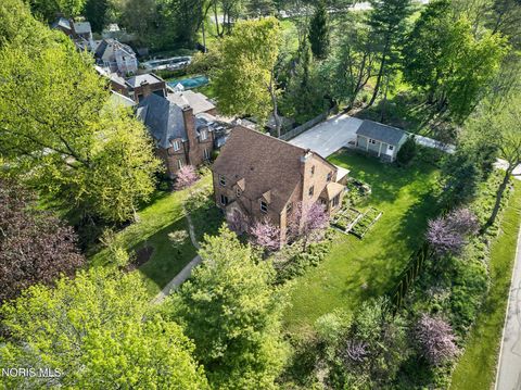 Tiny photo for 2204 Orchard Road, Ottawa Hills, OH 43606 (MLS # 10006896)