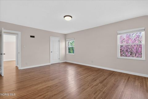 Tiny photo for 2204 Orchard Road, Ottawa Hills, OH 43606 (MLS # 10006896)