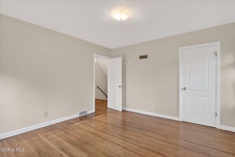 Tiny photo for 2204 Orchard Road, Ottawa Hills, OH 43606 (MLS # 10006896)