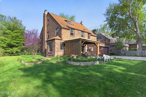 Tiny photo for 2204 Orchard Road, Ottawa Hills, OH 43606 (MLS # 10006896)