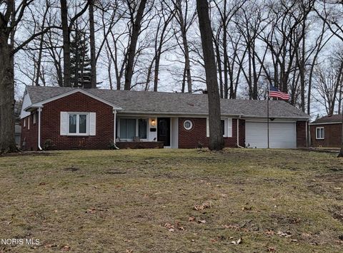 Tiny photo for 5103 Fairgreen Drive, Toledo, OH 43613 (MLS # 10004323)