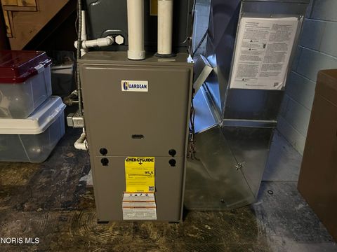 Tiny photo for 722 Mayfair Boulevard, Toledo, OH 43612 (MLS # 10005094)