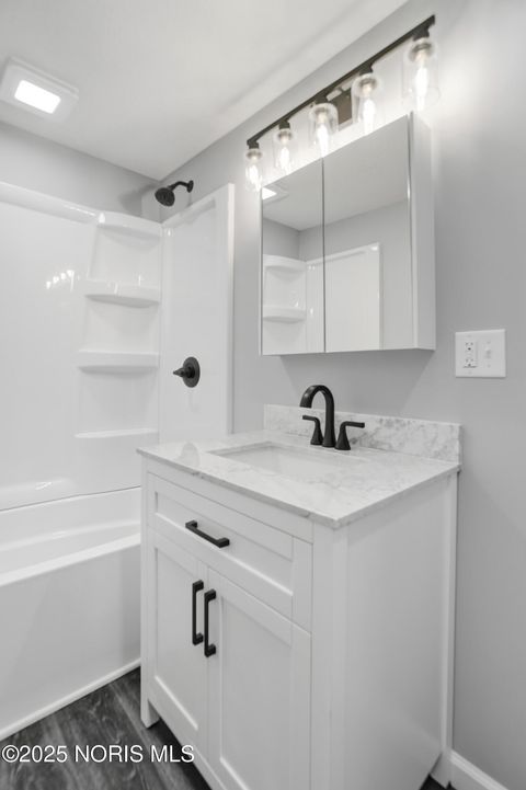 Tiny photo for 2014 W Sandusky Street, Findlay, OH 45840 (MLS # 10002012)