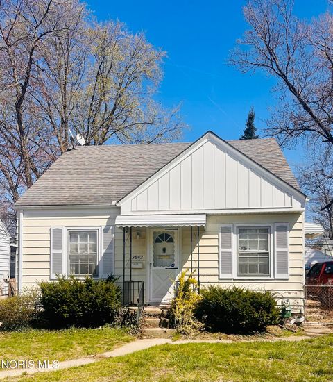 Homes For Sale - 3842 Seckinger Drive<br/> Lucas County, Toledo, OH 43613