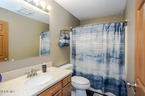 Tiny photo for 2376 Mckinley Drive, Perrysburg, OH 43551 (MLS # 10011133)