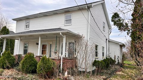Tiny photo for 114 S Adrian Street, Lyons, OH 43533 (MLS # 10006206)