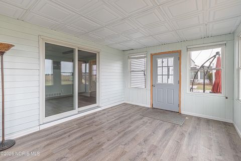 Tiny photo for 7638 Grenlock Drive, Sylvania, OH 43560 (MLS # 10003086)