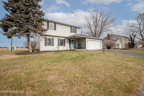 Tiny photo for 7638 Grenlock Drive, Sylvania, OH 43560 (MLS # 10003086)