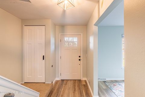 Tiny photo for 7638 Grenlock Drive, Sylvania, OH 43560 (MLS # 10003086)