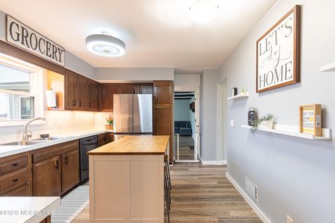 Tiny photo for 7638 Grenlock Drive, Sylvania, OH 43560 (MLS # 10003086)