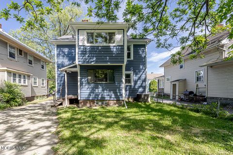 Tiny photo for 2119 Evansdale Avenue, Toledo, OH 43607 (MLS # 10008470)