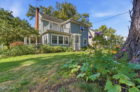 Tiny photo for 2540 Secor Road, Toledo, OH 43606 (MLS # 10014114)