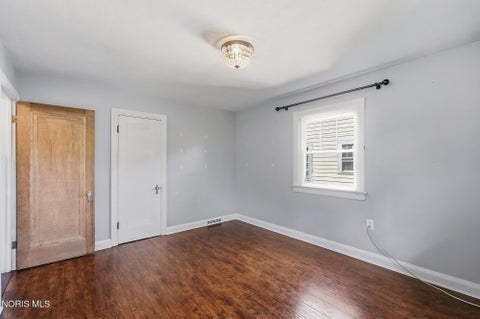 Tiny photo for 2540 Secor Road, Toledo, OH 43606 (MLS # 10014114)