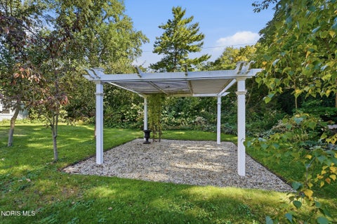 Tiny photo for 2540 Secor Road, Toledo, OH 43606 (MLS # 10014114)