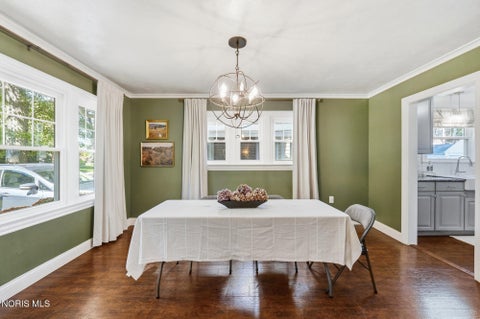 Tiny photo for 2540 Secor Road, Toledo, OH 43606 (MLS # 10014114)
