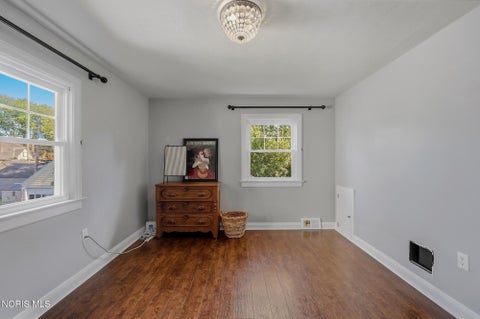 Tiny photo for 2540 Secor Road, Toledo, OH 43606 (MLS # 10014114)