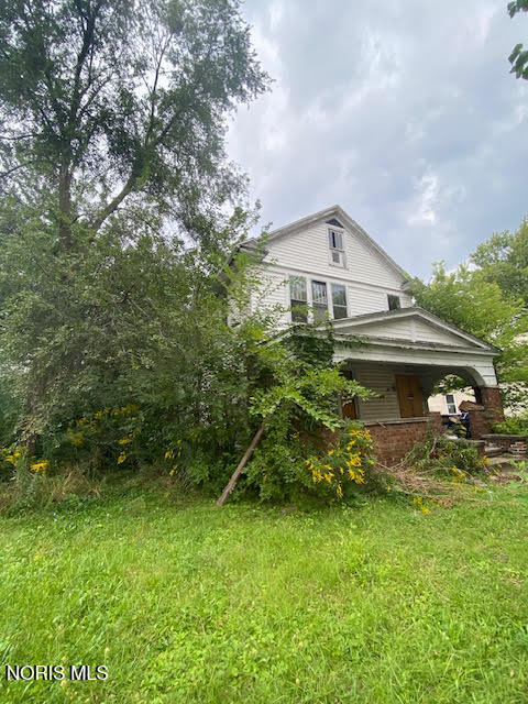 Tiny photo for 612 Forsythe Street, Toledo, OH 43605 (MLS # 10013312)